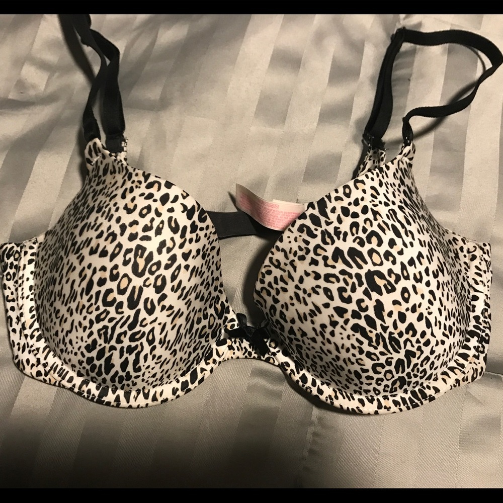 Victoria's Secret leopard print bra